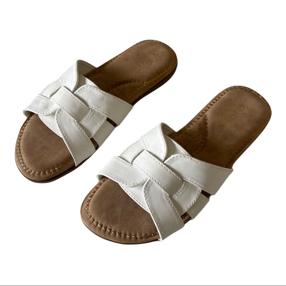 White Sandal cliffs by White Mountain